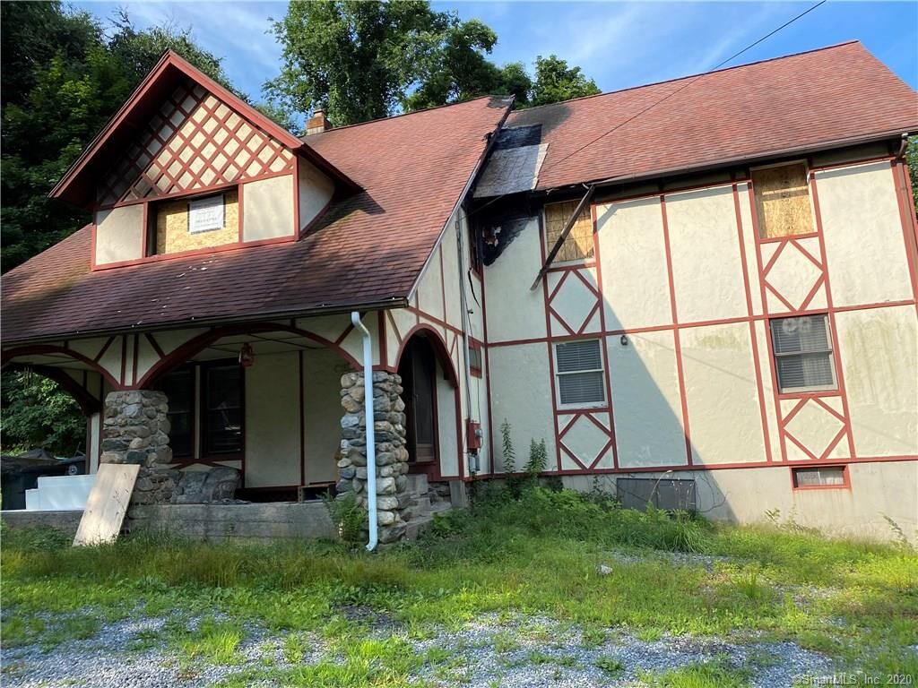 Property Photo:  28 1/2 Crowley Avenue  CT 06461 