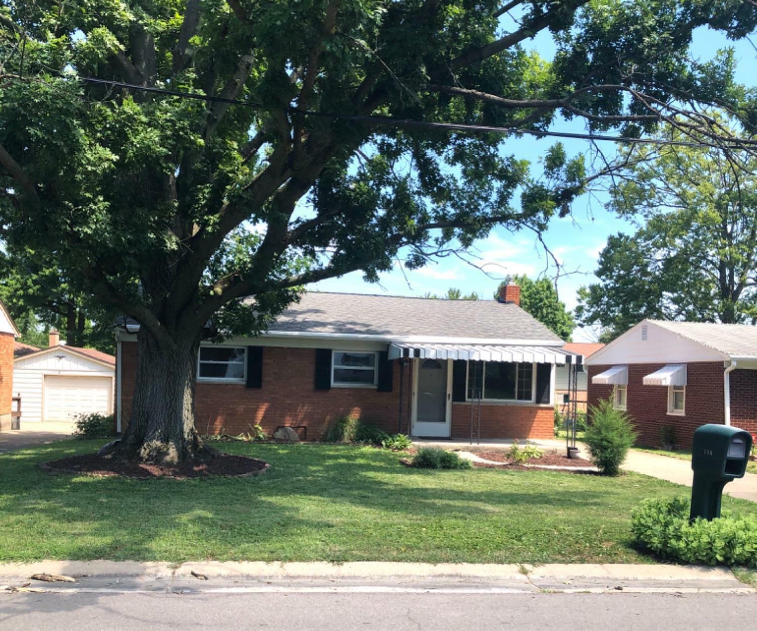 Property Photo:  716 Allen Ave  OH 45246 