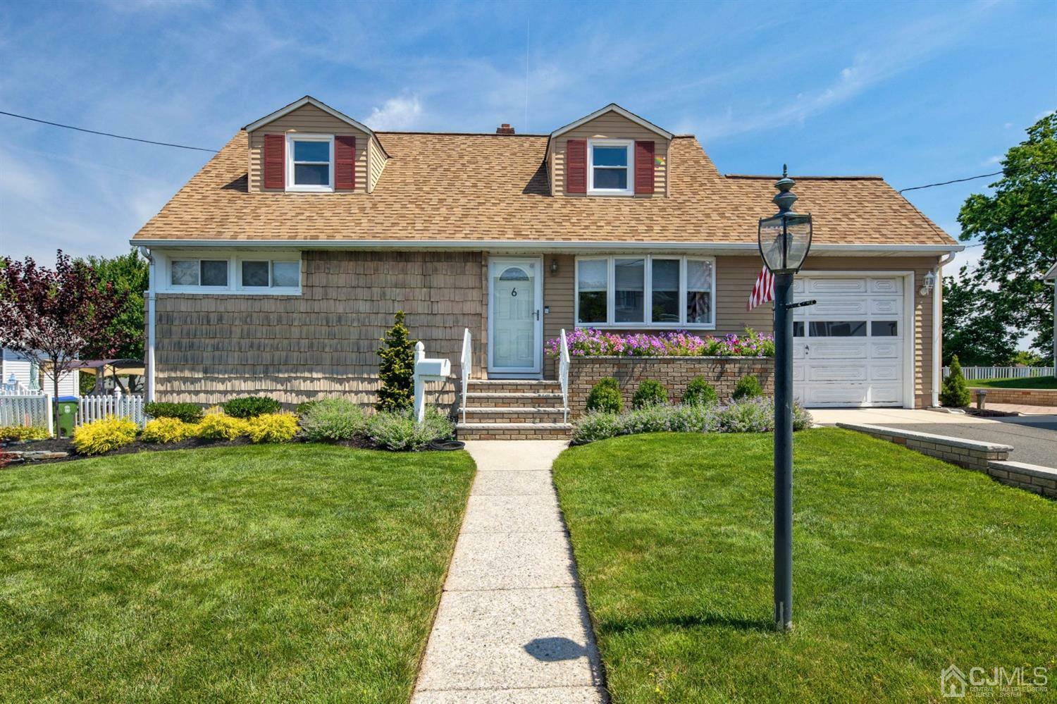 Property Photo:  6 Yuro Drive  NJ 08837 