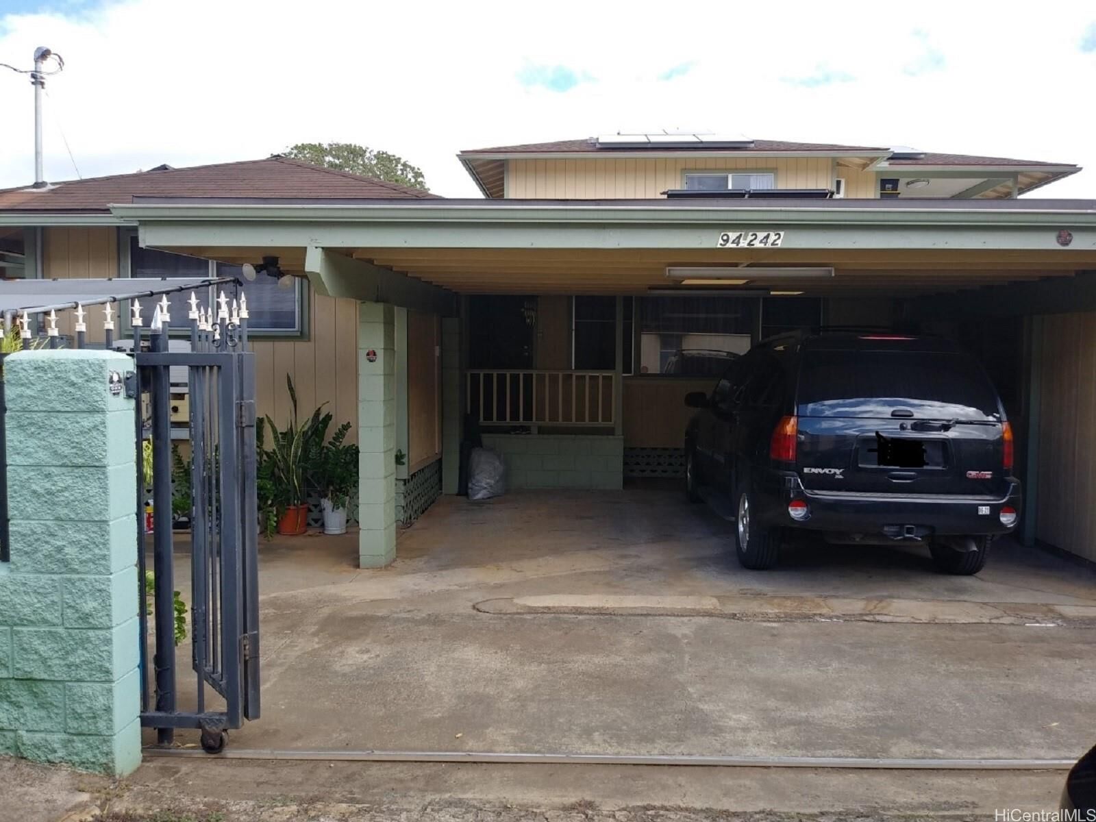 Property Photo:  94-242 Hanawai Circle  HI 96797 