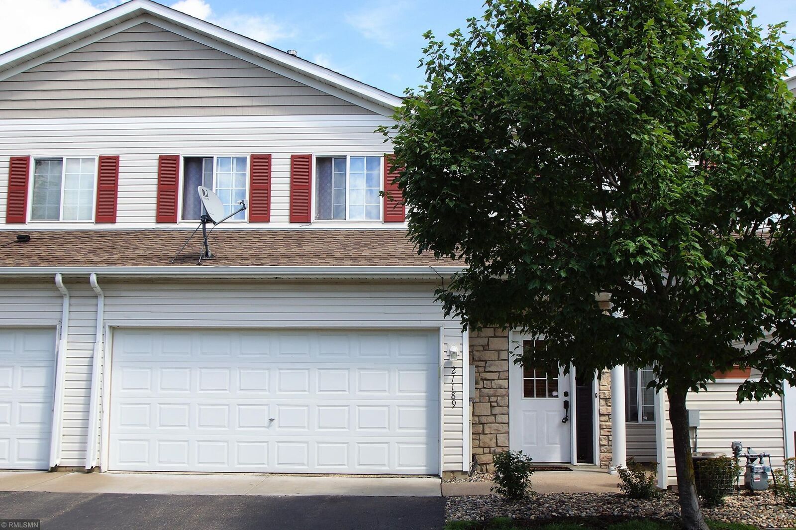 Property Photo:  21189 Pinto Place  MN 55025 