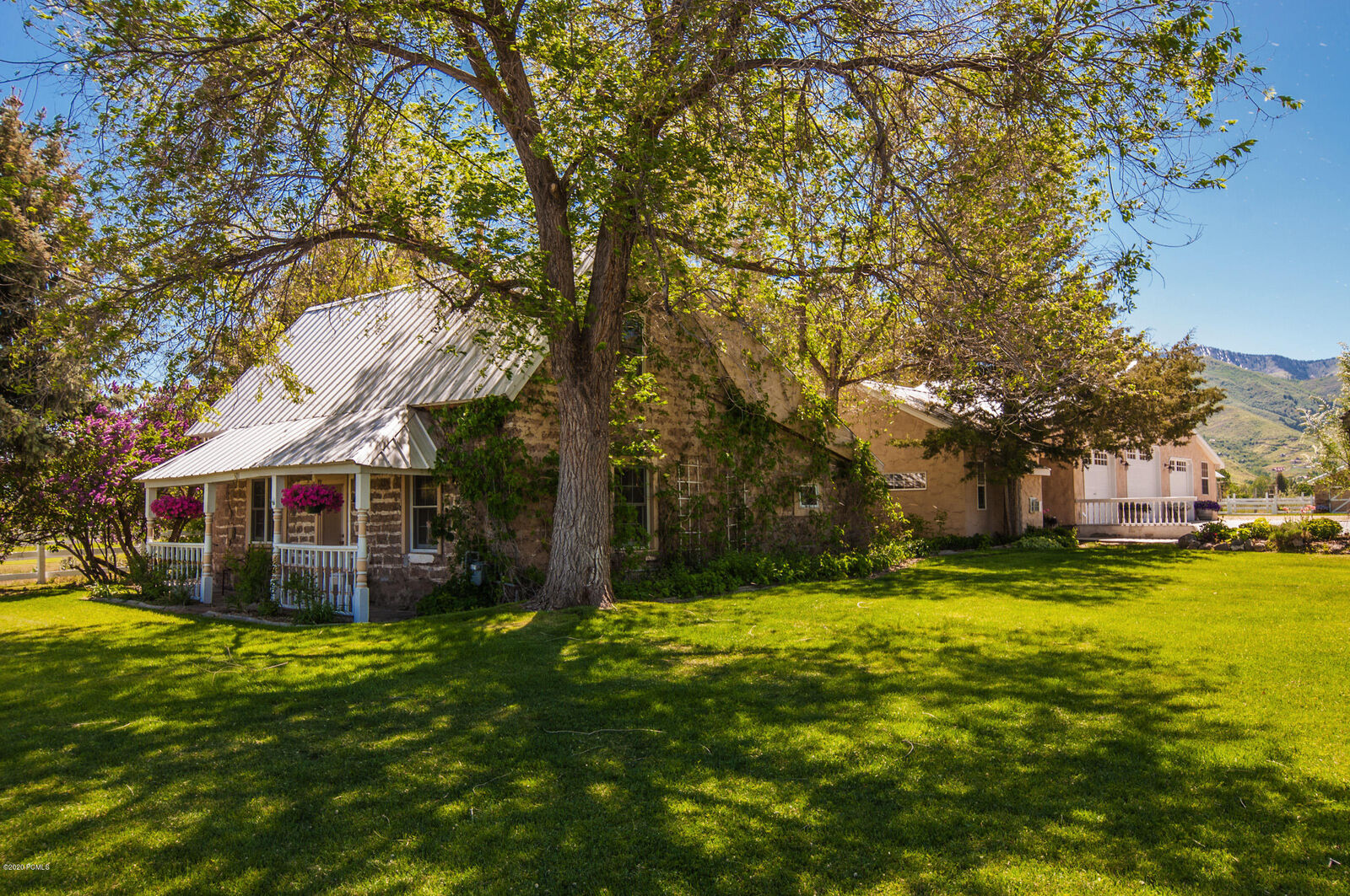 Property Photo: 501 N River Road UT 84049