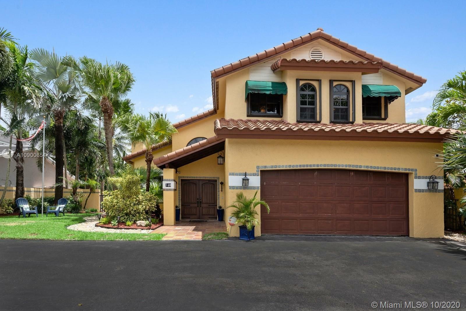 Property Photo:  740 Mockingbird Ln  FL 33324 