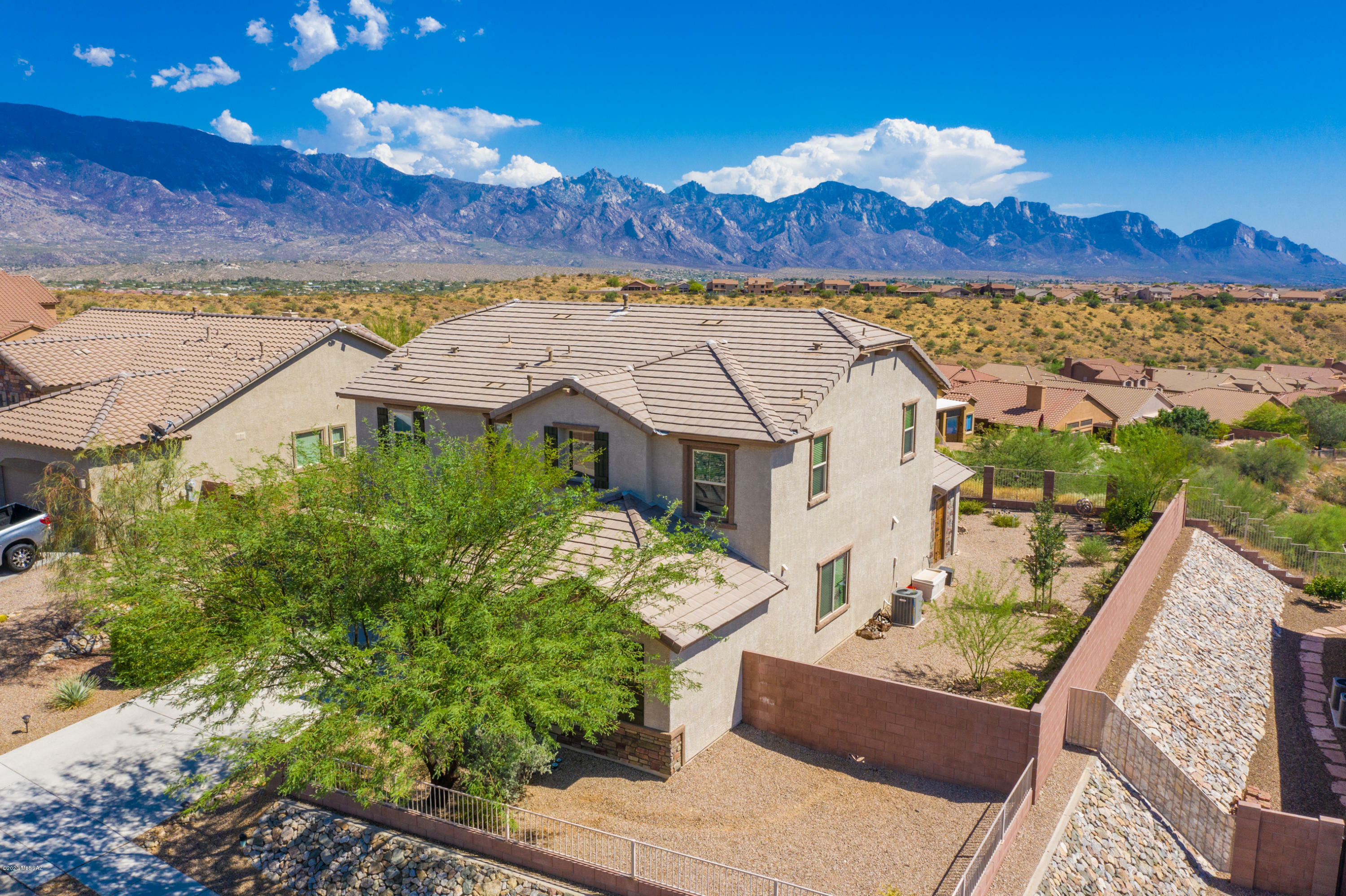 Property Photo:  60947 E Eagle Ridge Drive  AZ 85739 