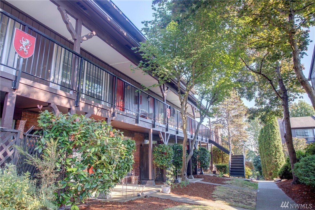 Property Photo:  3425 S 176th Street 263  WA 98188 