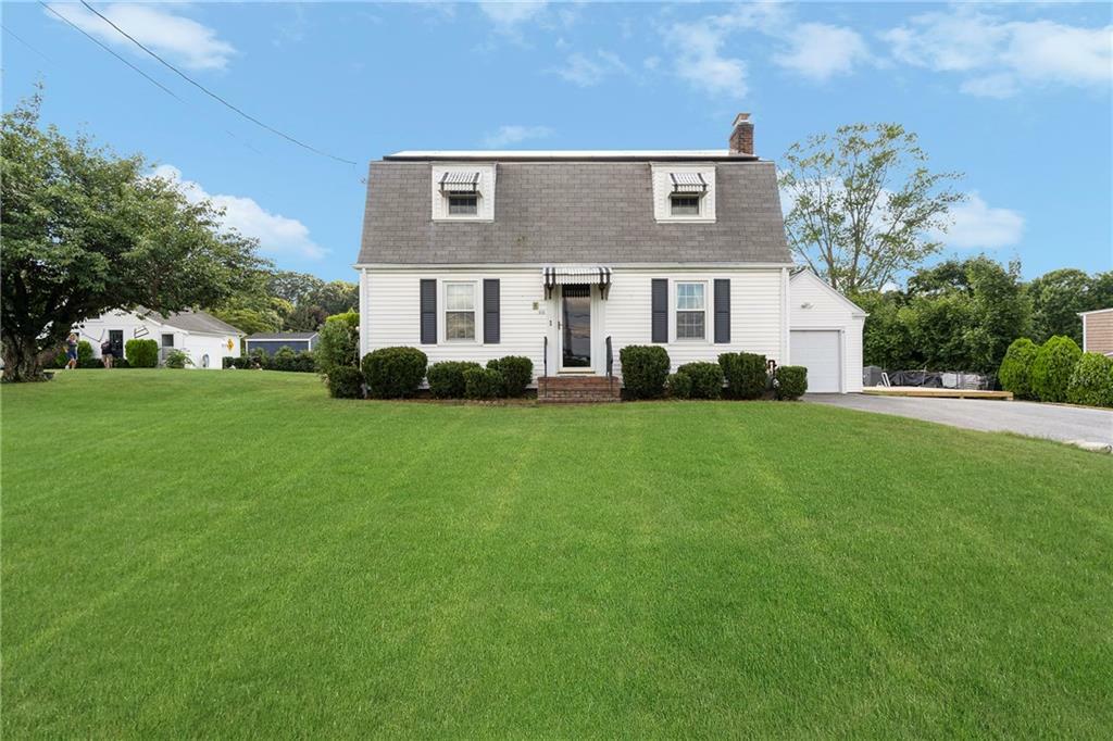 Property Photo:  452 River Rd  RI 02865 