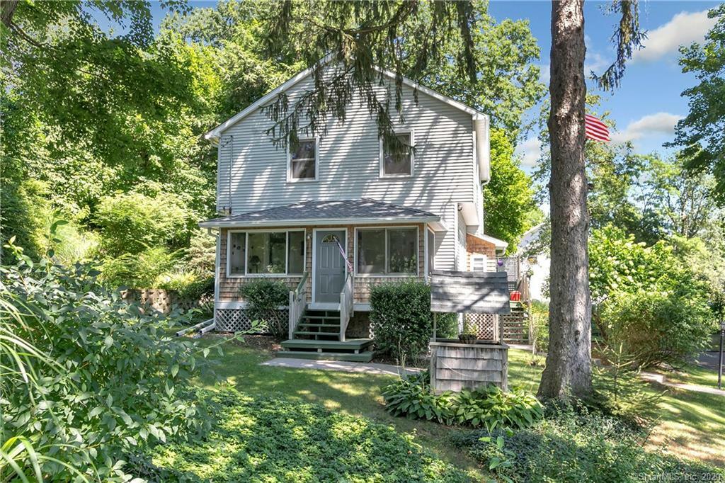 Property Photo:  65 Perry Hill Road  CT 06484 