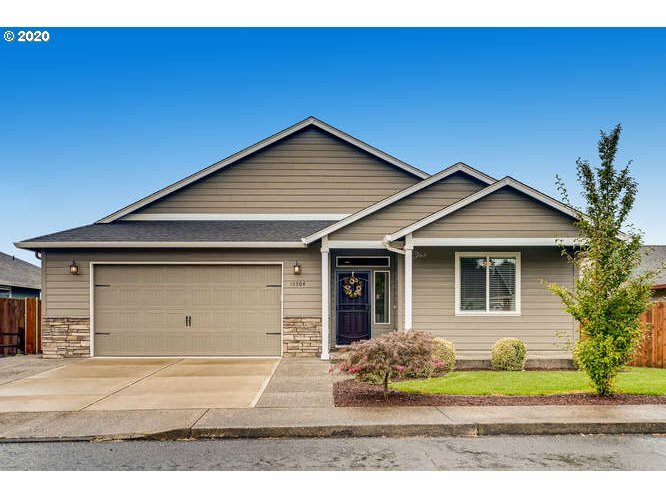 Property Photo:  15304 NE 13th Cir  WA 98684 