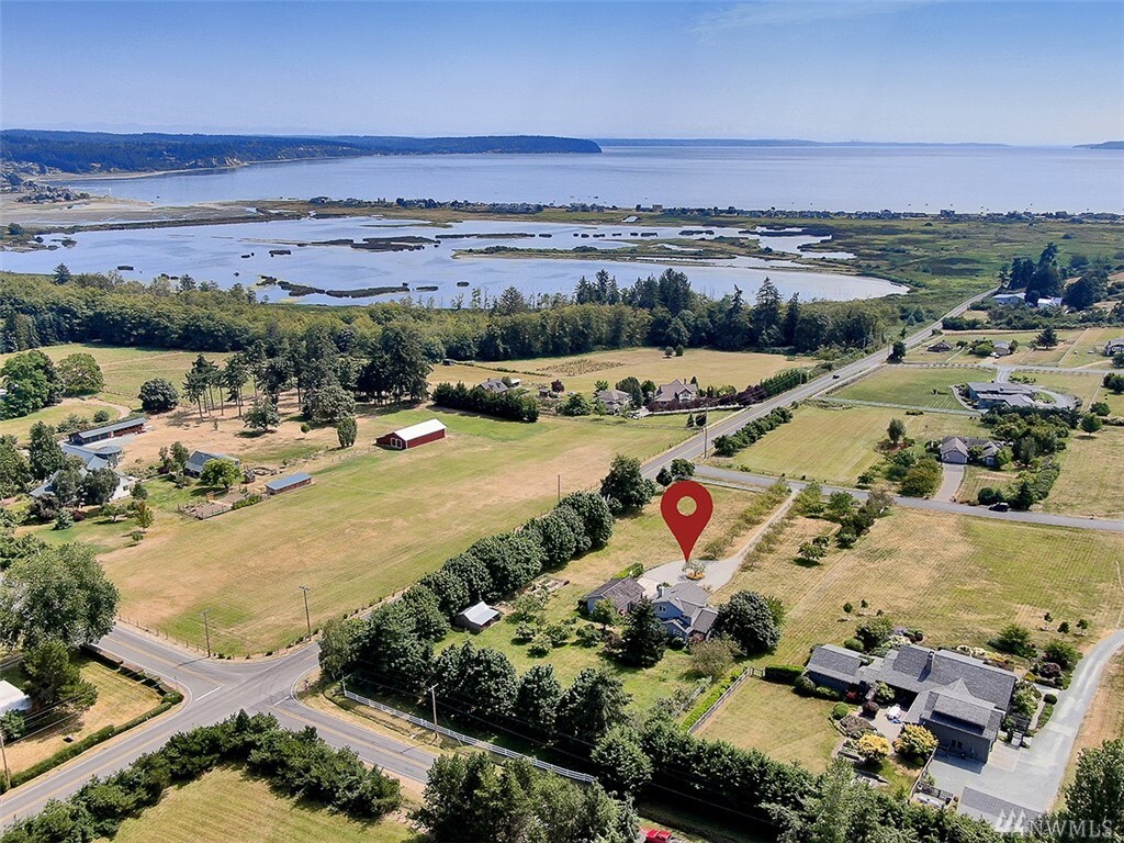 Property Photo:  1983  Hillvista Place  WA 98249 