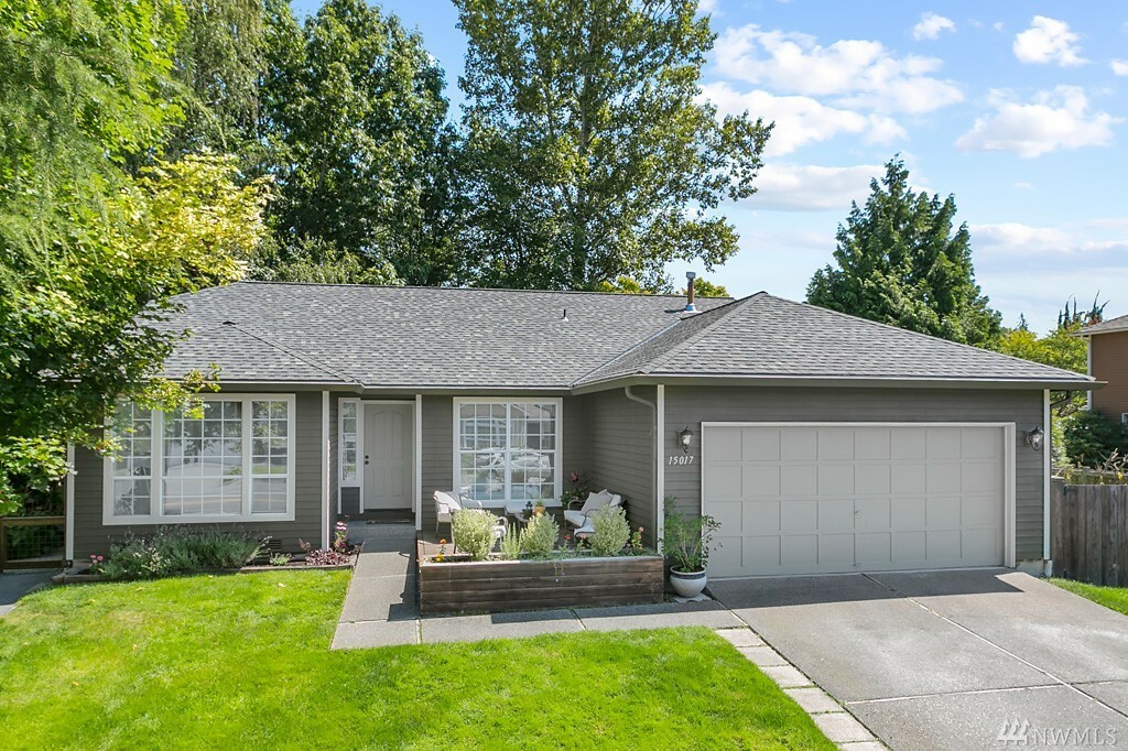 Property Photo: 15017 Silver Firs Dr WA 98208