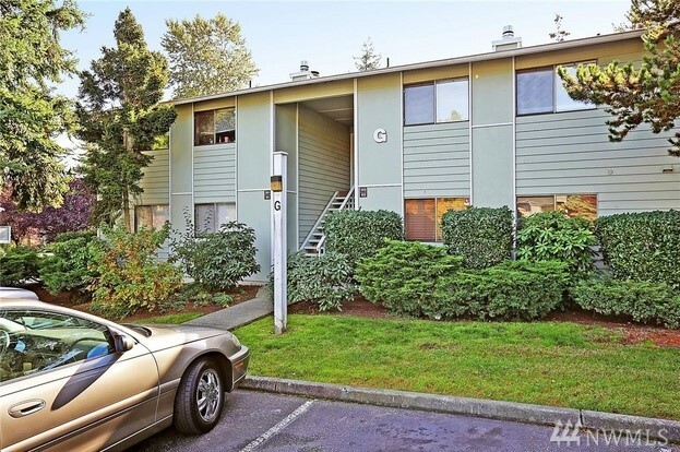 Property Photo:  921 130th St SW G-202  WA 98204 