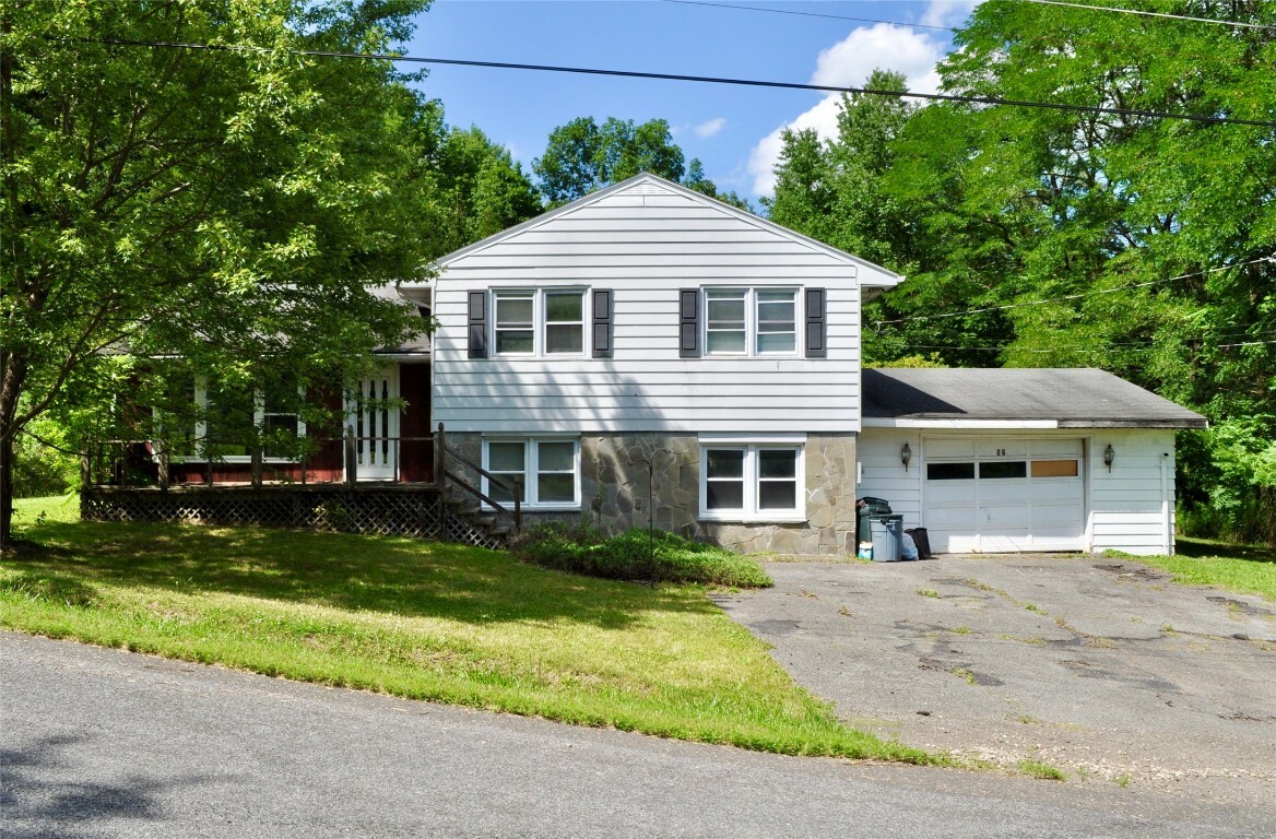 Property Photo:  57 Woodlawn Drive  NY 13904 