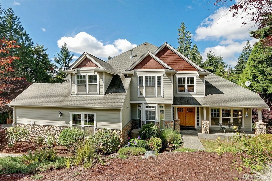 Property Photo:  17129 SE 100th St  WA 98059 