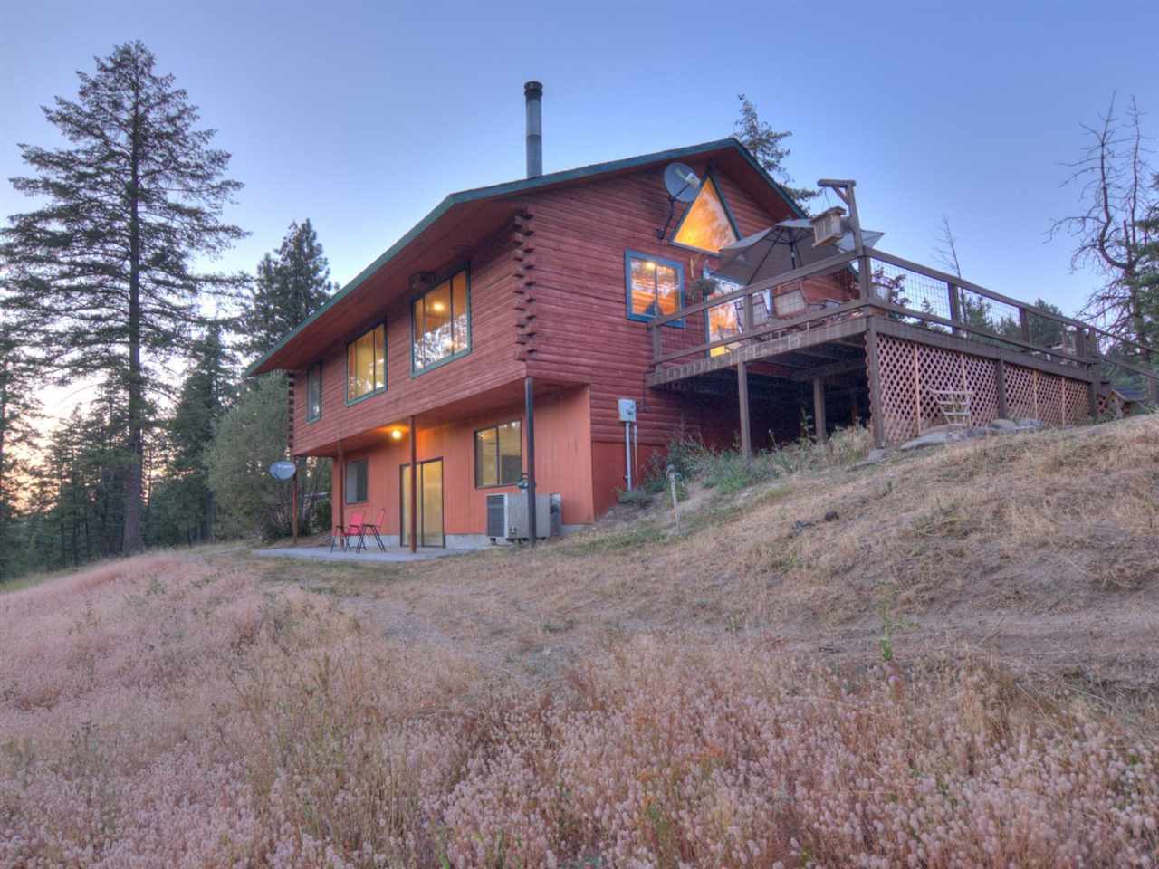 Property Photo:  20625 N Greenbluff Dr  WA 99005 