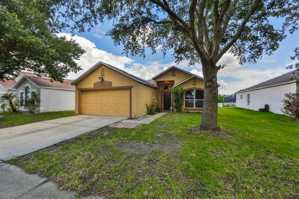 Property Photo:  13055 Waterbourne Drive  FL 33534 