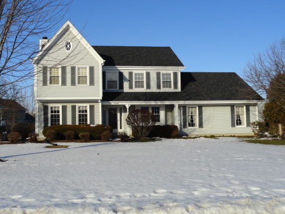 Property Photo:  N27w22630 Burningwood Ln  WI 53186 