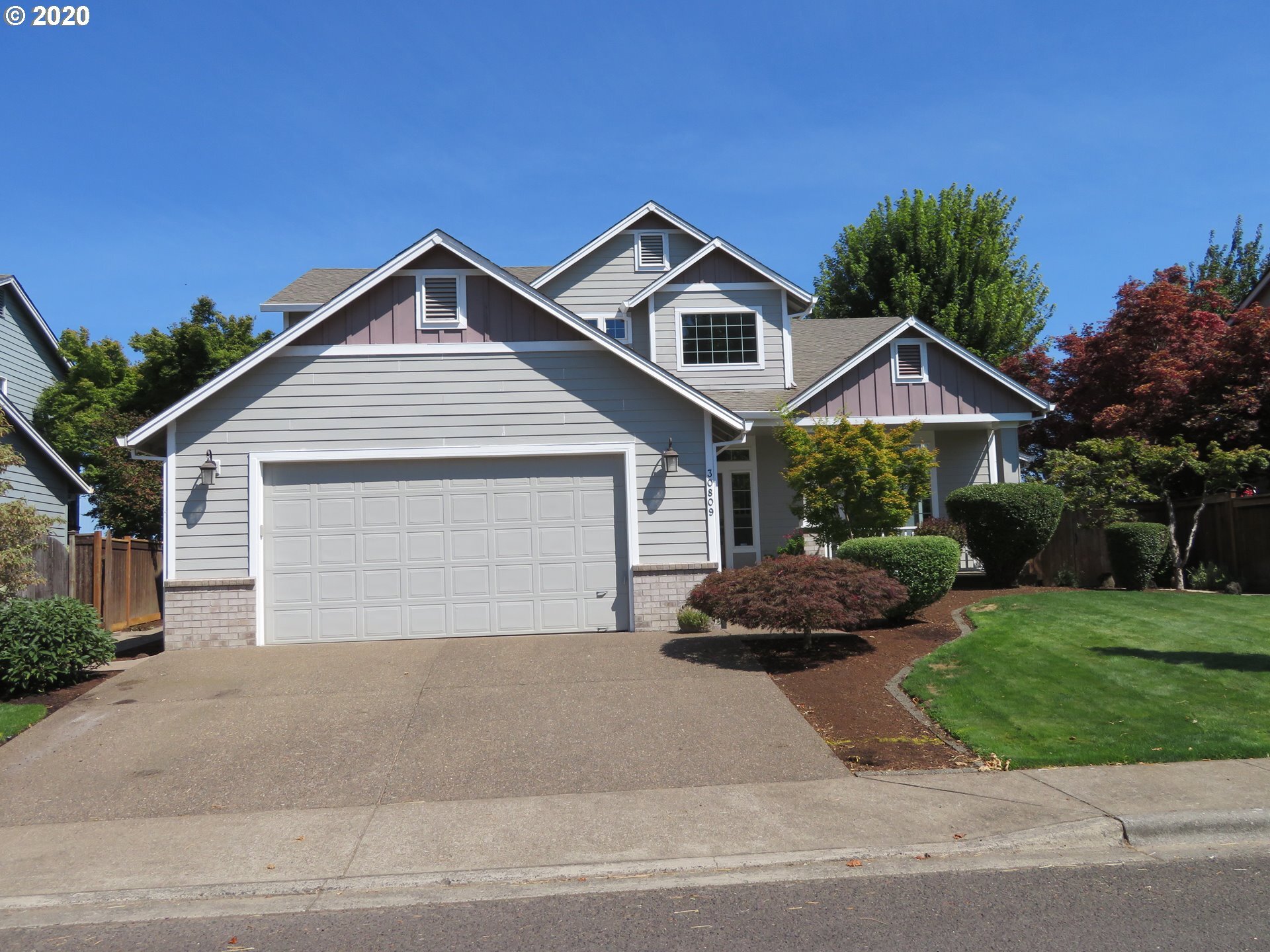 Property Photo: 30809 NW Yorkshire St OR 97133