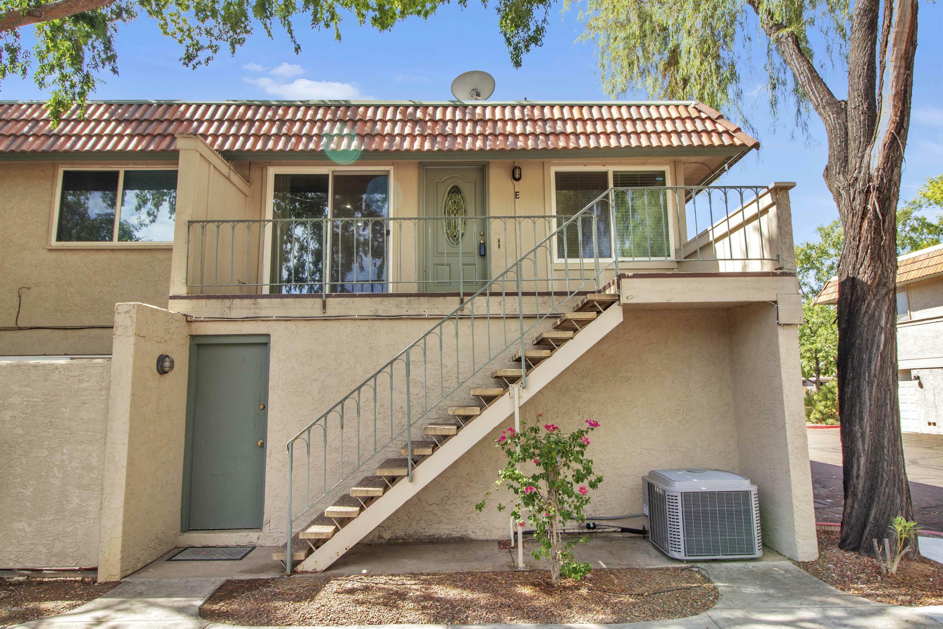 Property Photo:  5633 S Hurricane Court E  AZ 85283 