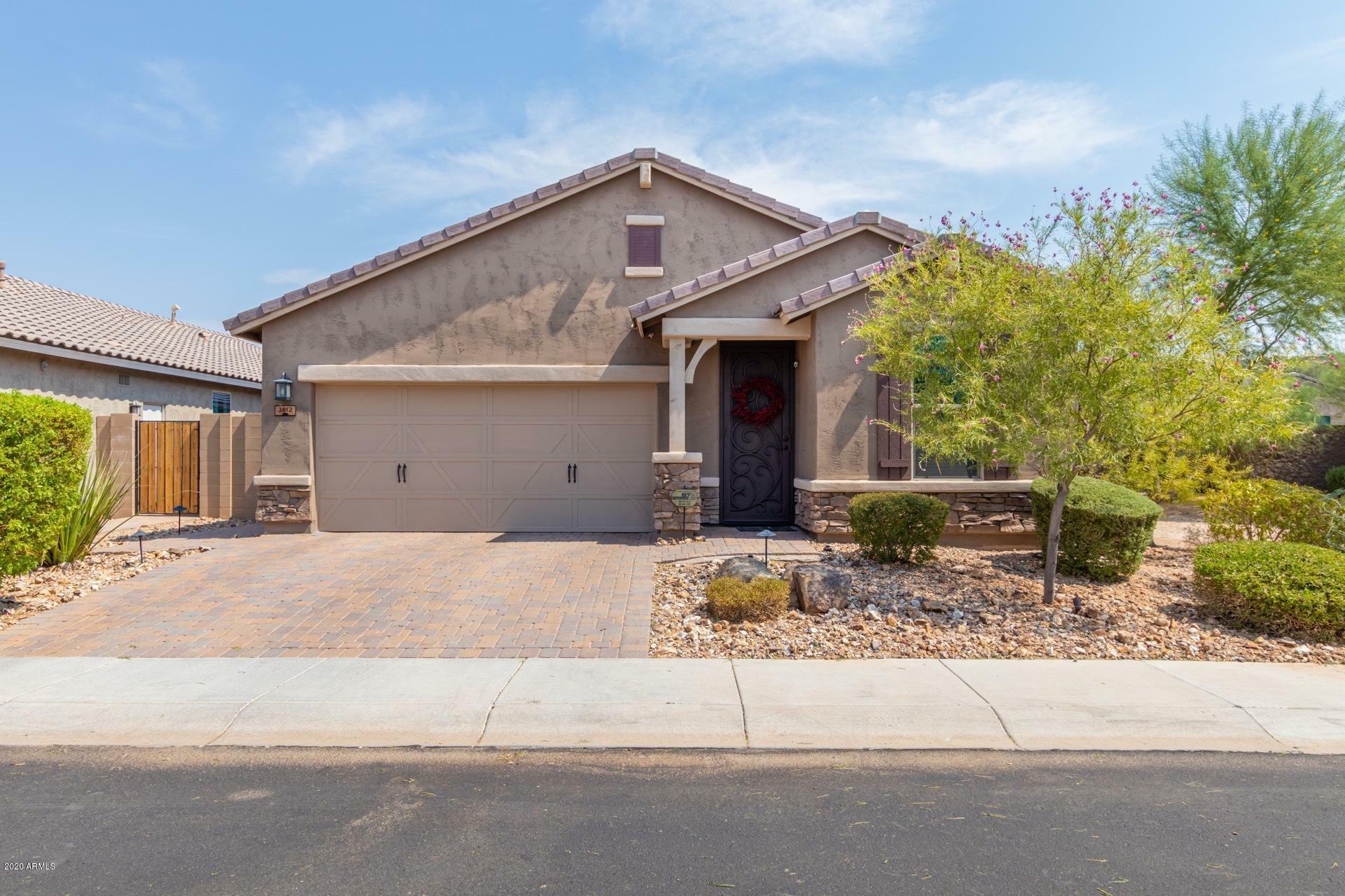 Property Photo:  3012 W Thorn Tree Drive  AZ 85085 