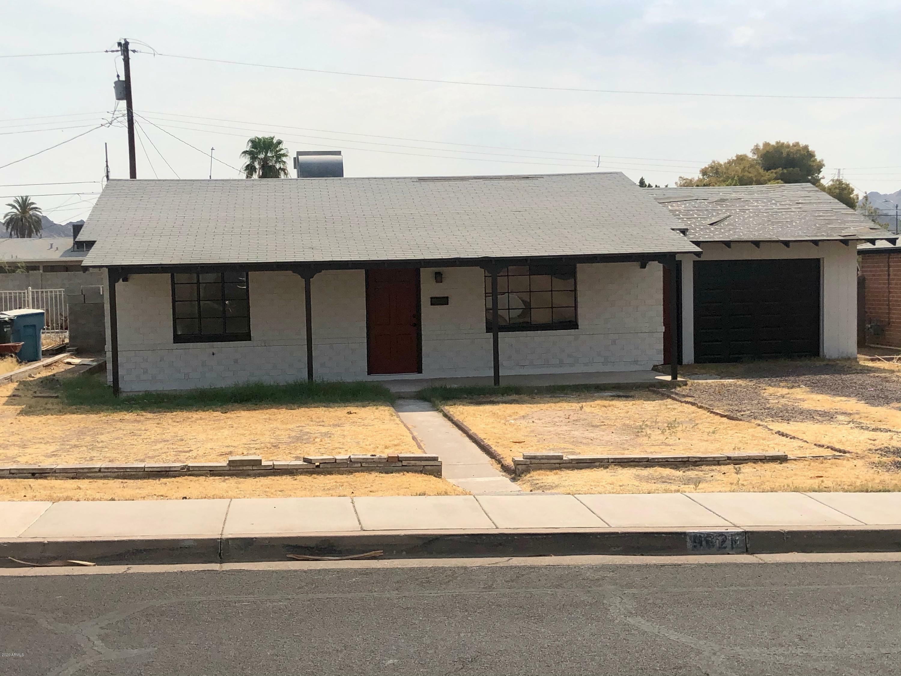 Property Photo:  9621 N 1st Avenue  AZ 85021 