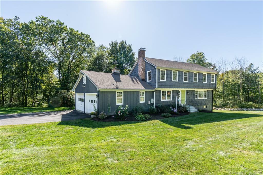 Property Photo:  33 Pheasant Ridge Road  CT 06896 