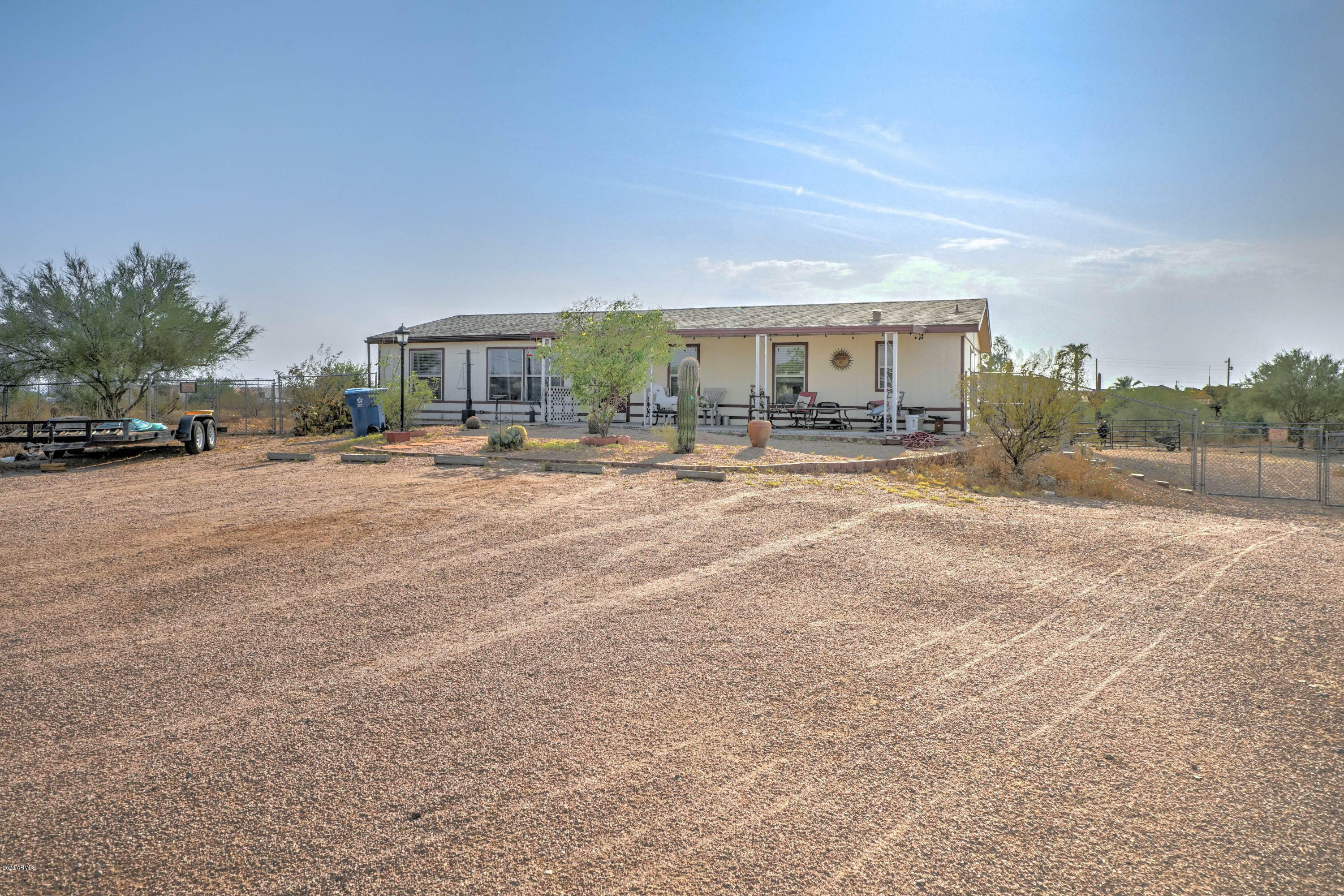 Property Photo:  190 S Colt Road  AZ 85119 