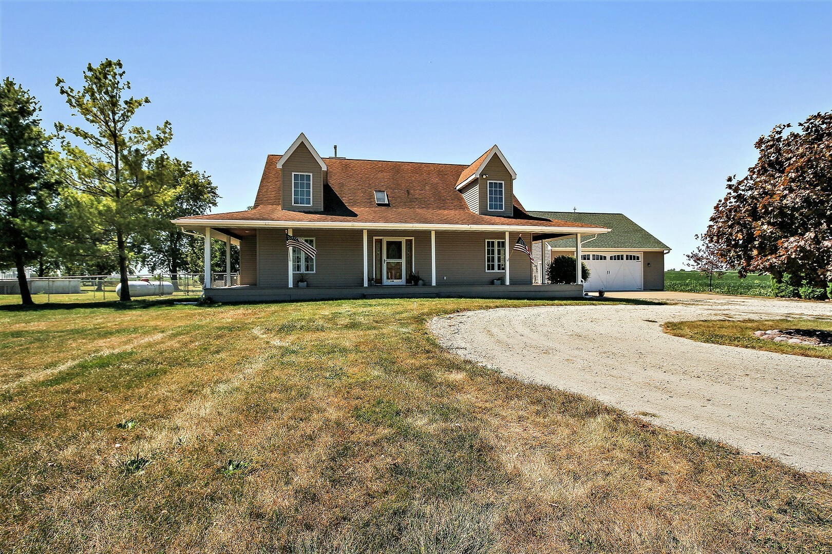 Property Photo:  2068 East 7750S Road  IL 60922 