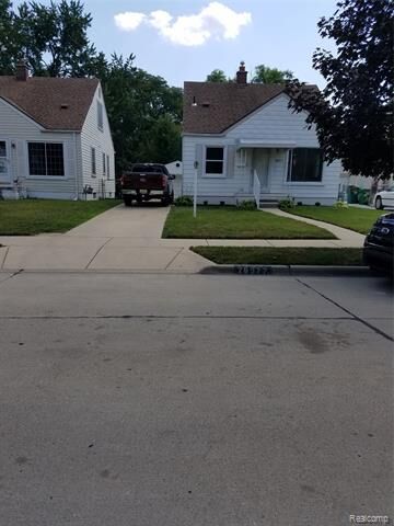 Property Photo:  28977 Barton Street  MI 48135 