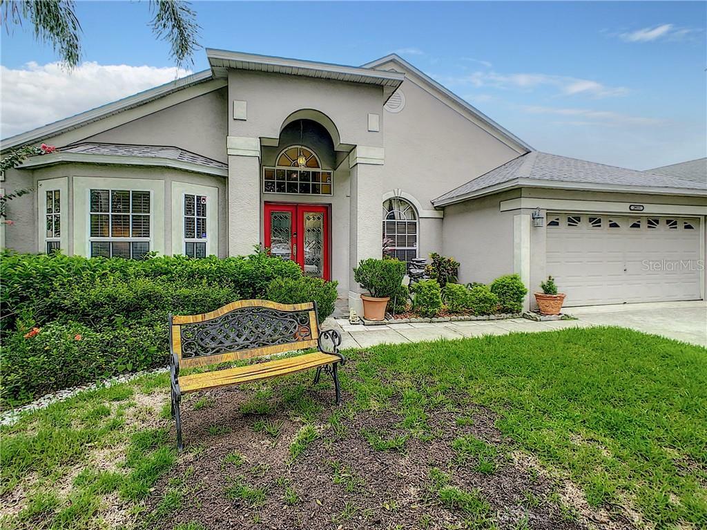 Property Photo:  2933 Cedena Cove Street  FL 32817 