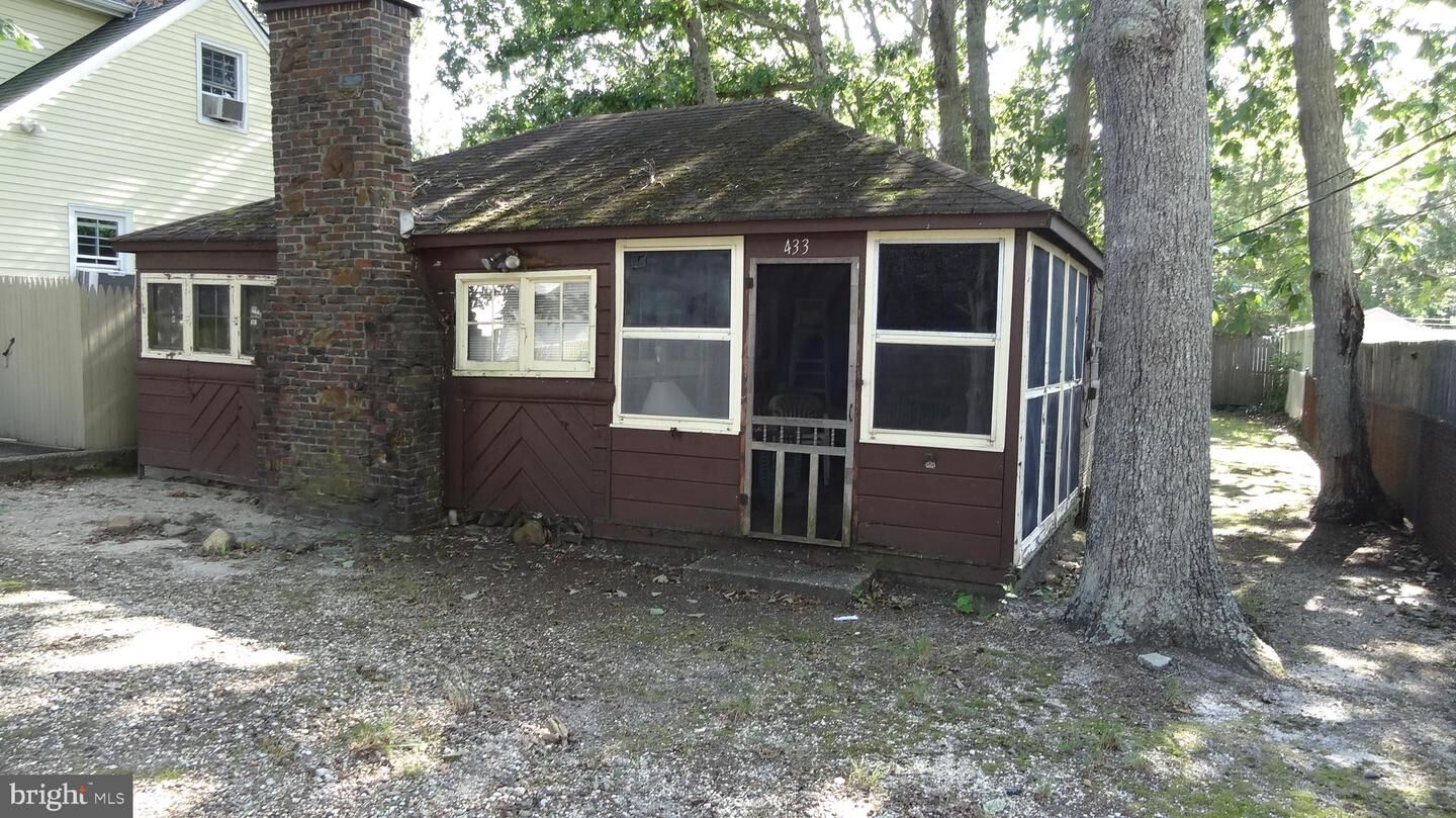 Property Photo: 433 Devon Street NJ 08731