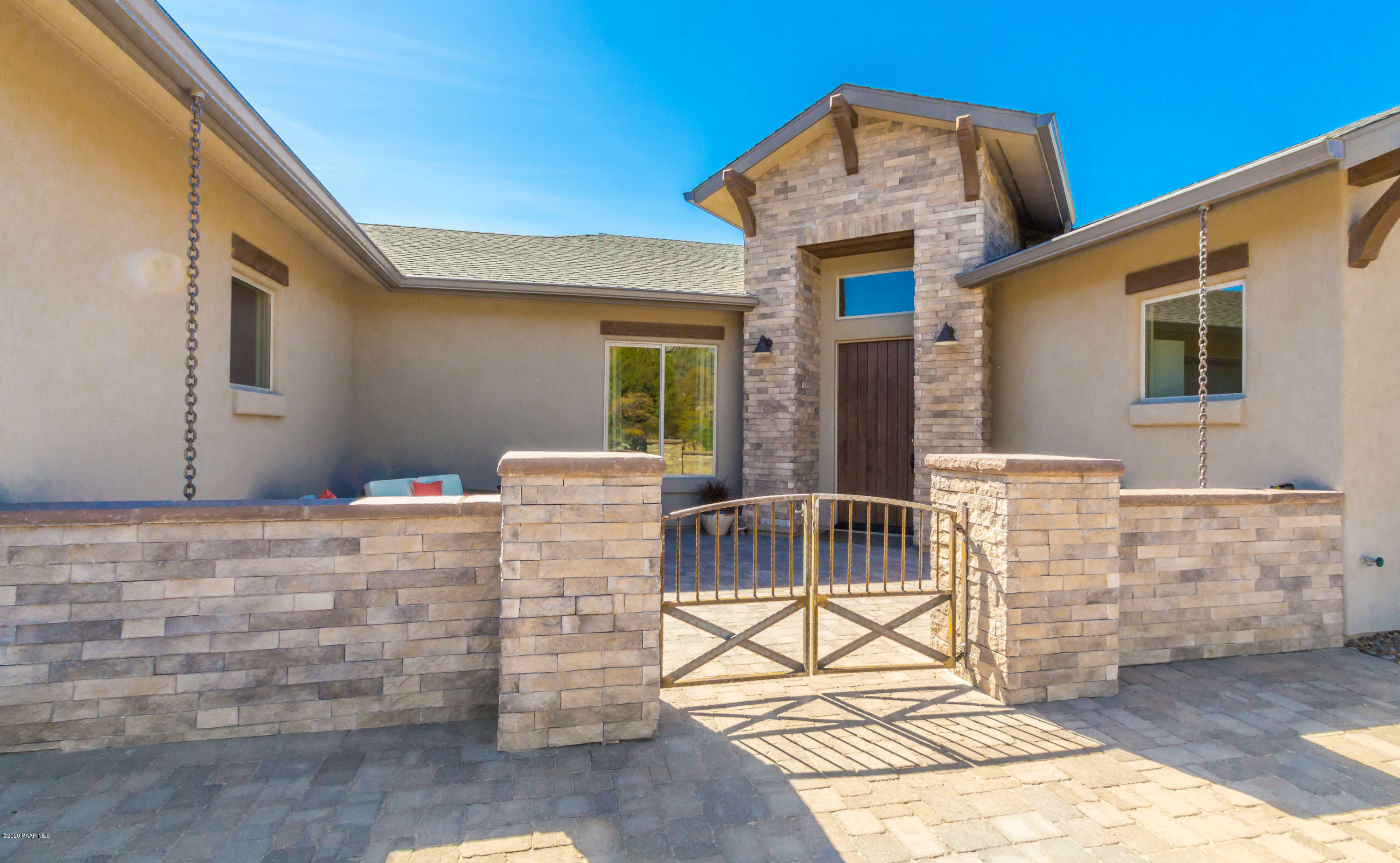 Property Photo:  1432 Crowning Point  AZ 86305 