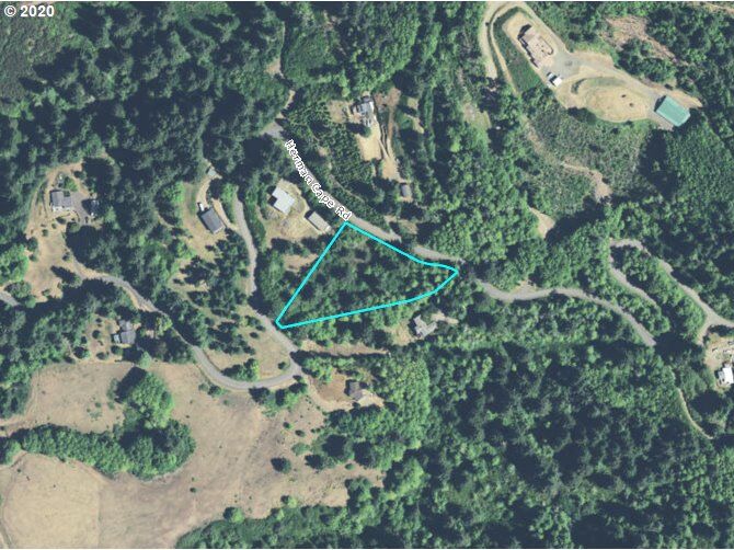 Property Photo: 5436 Herman Cape Rd OR 97439