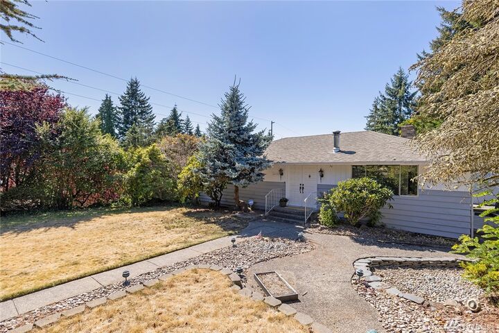 22726  90th Avenue W  Edmonds WA 98026 photo