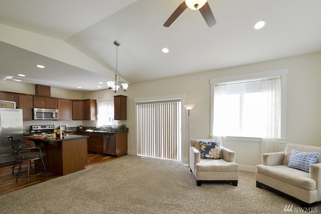 Property Photo: 14435 24th Avenue E WA 98445