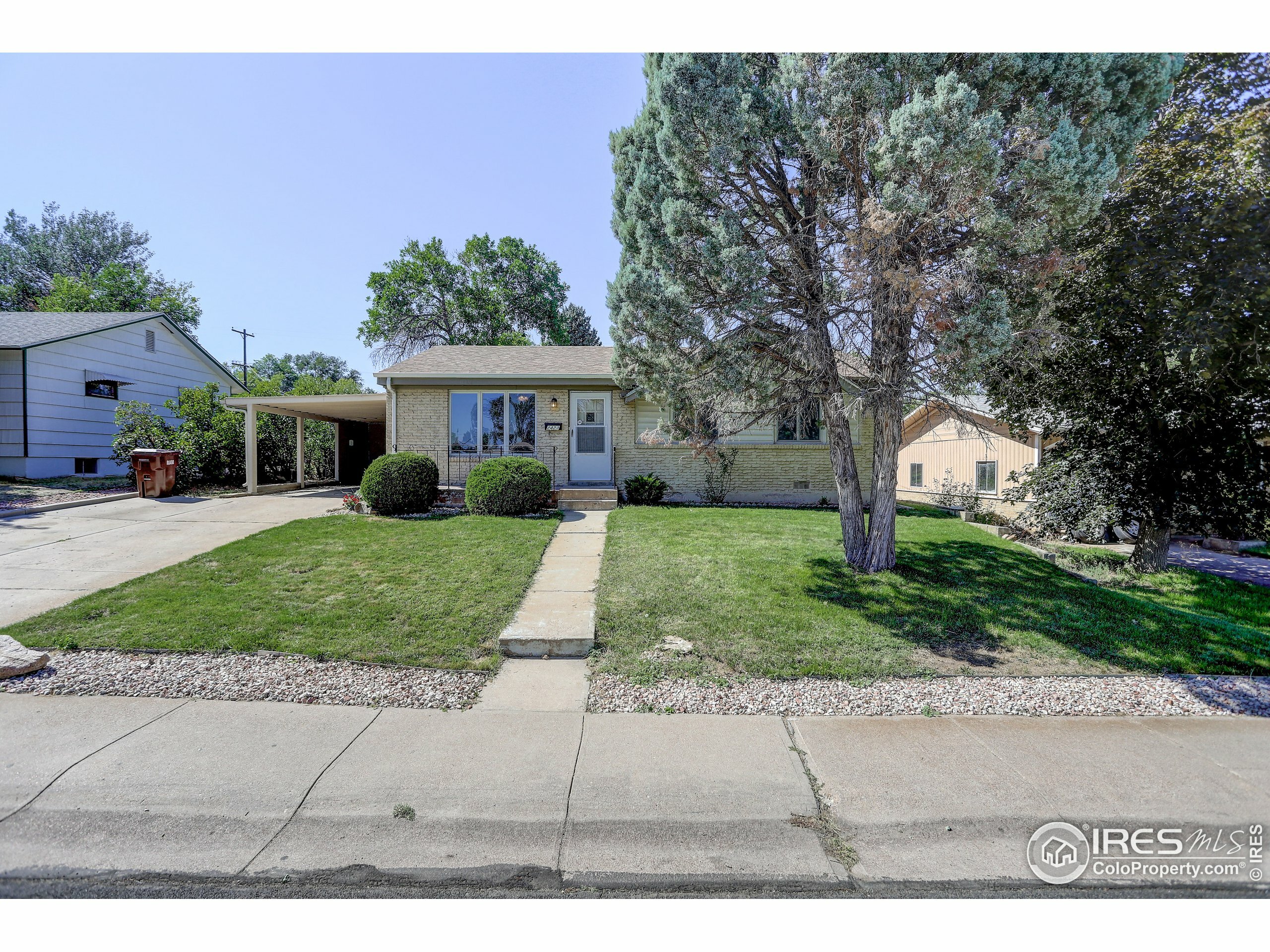 Property Photo:  2423 W 25th St  CO 80634 