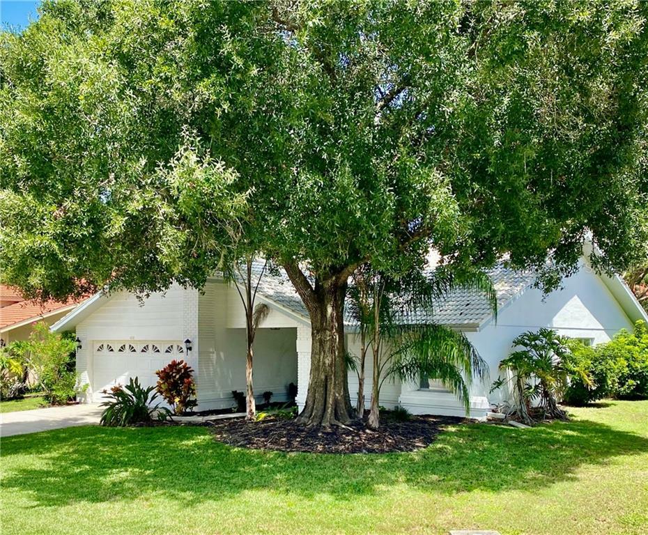 Property Photo:  6121 Nicole Drive  FL 34243 