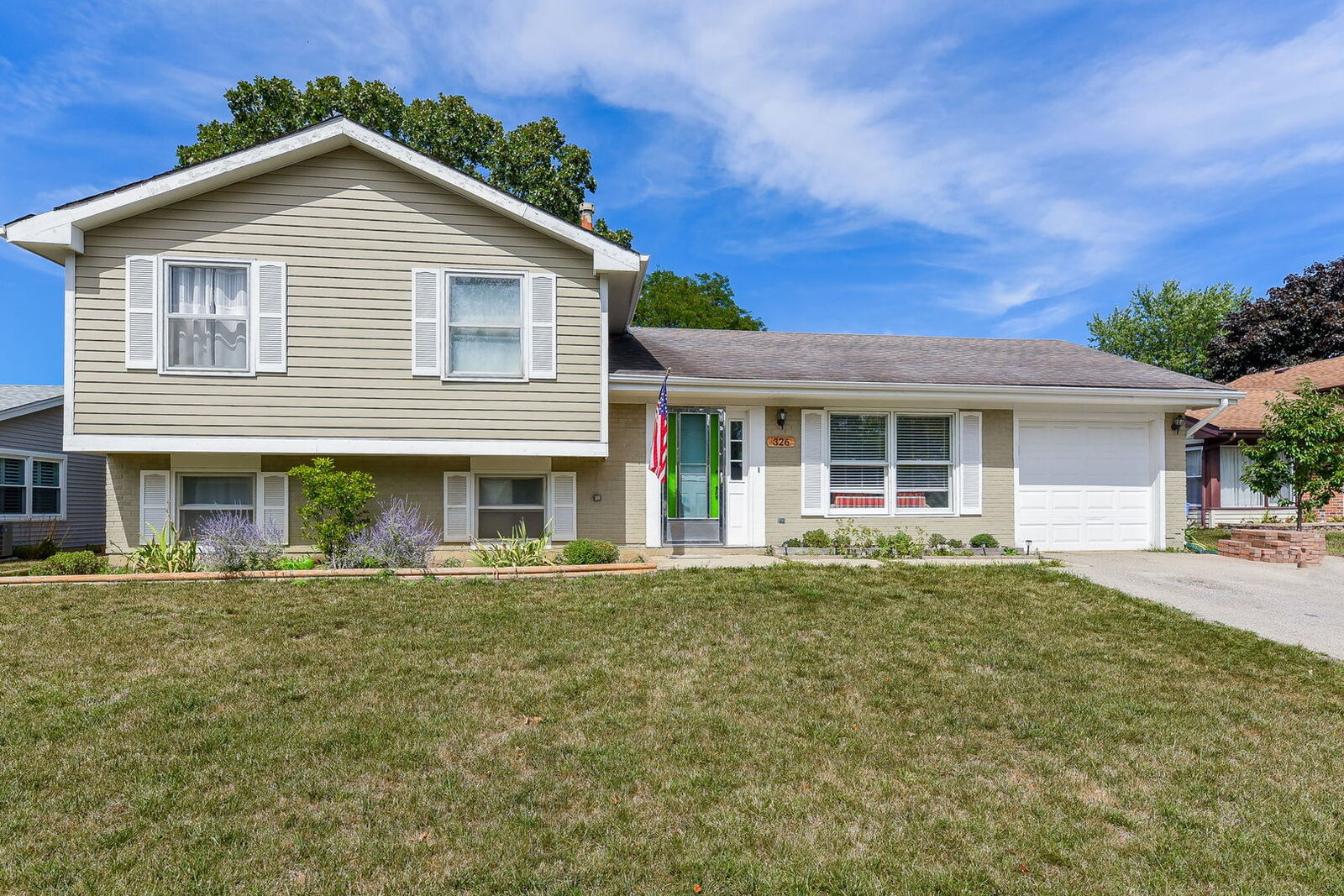 Property Photo: 326 Musial Circle IL 60440