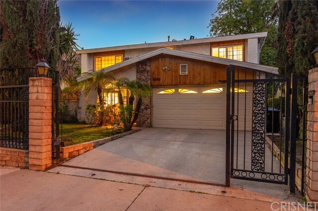 Property Photo:  6300 Ventura Canyon Avenue  CA 91401 