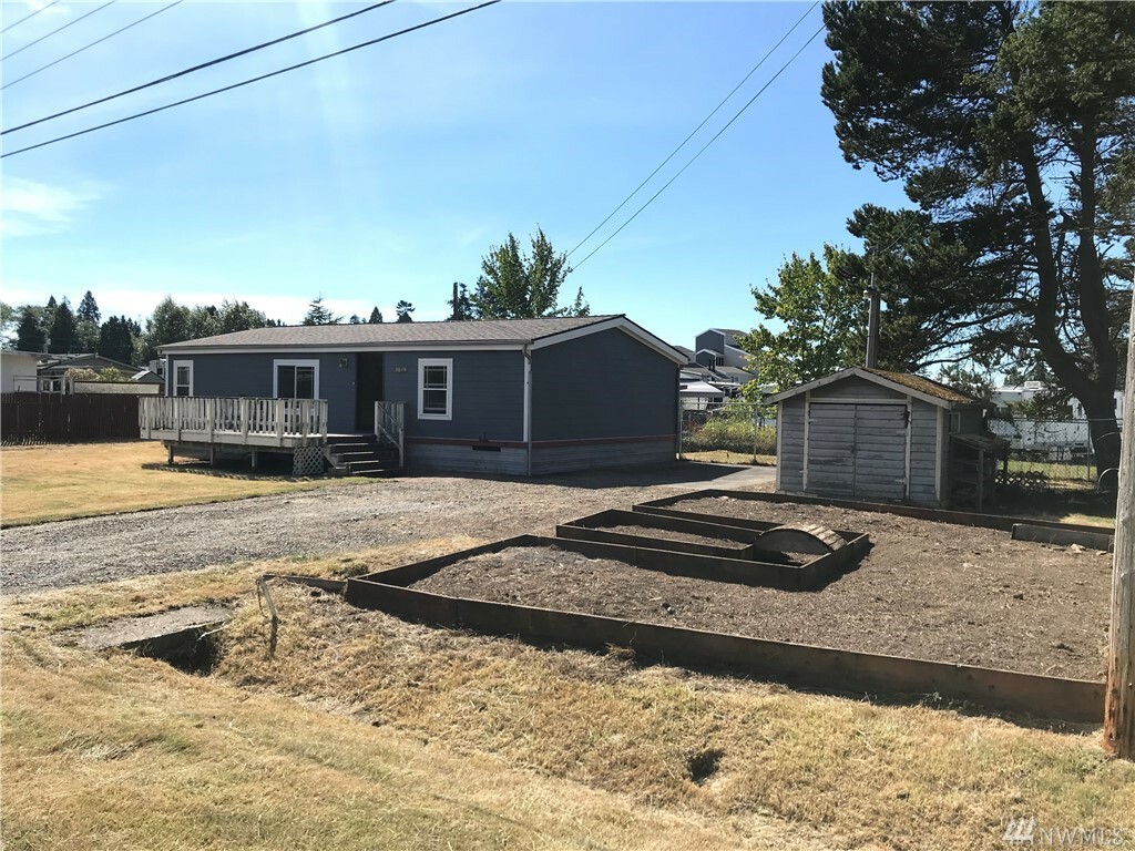 Property Photo: 7625 Parkland Dr WA 98230