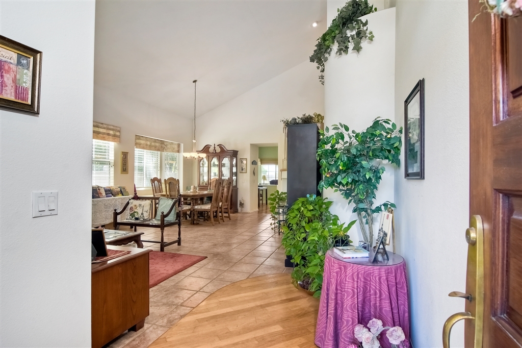 Property Photo: 2832 Vista Mariana CA 92009