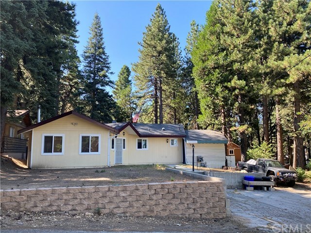 Property Photo: 31301 Oakleaf Drive CA 92382