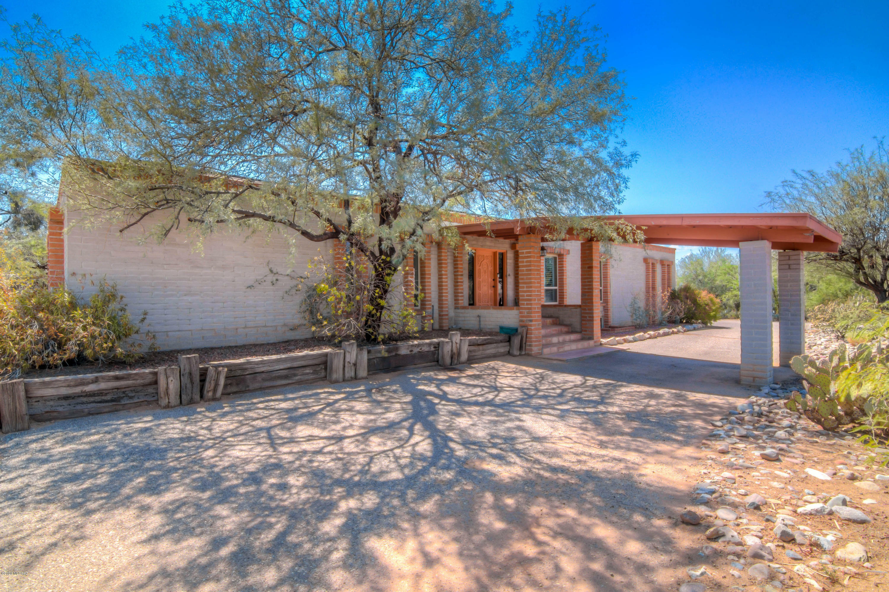 Property Photo:  3299 W Overton Road  AZ 85742 