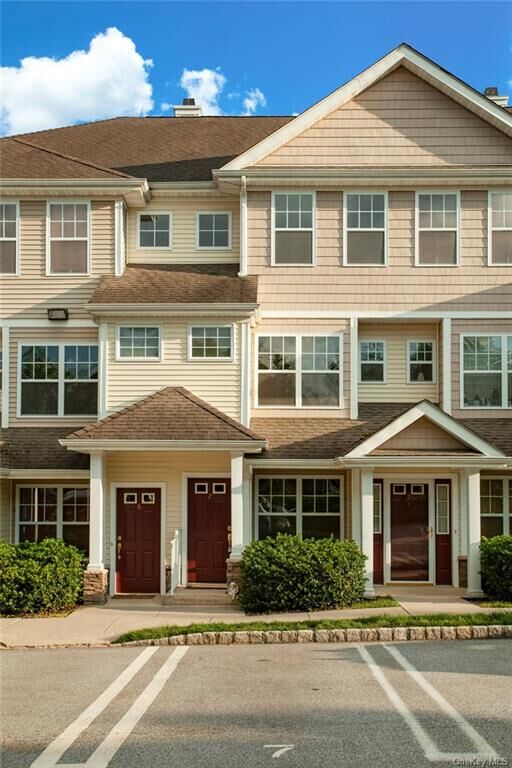 Property Photo:  25 Fairways Drive 10  NY 10940 