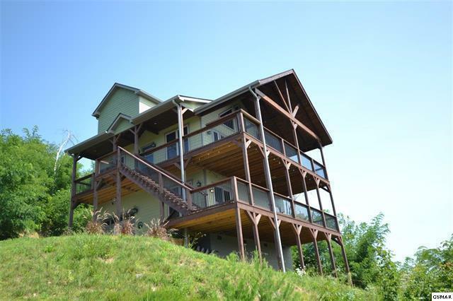 Property Photo:  821 Village Loop Rd  TN 37738 