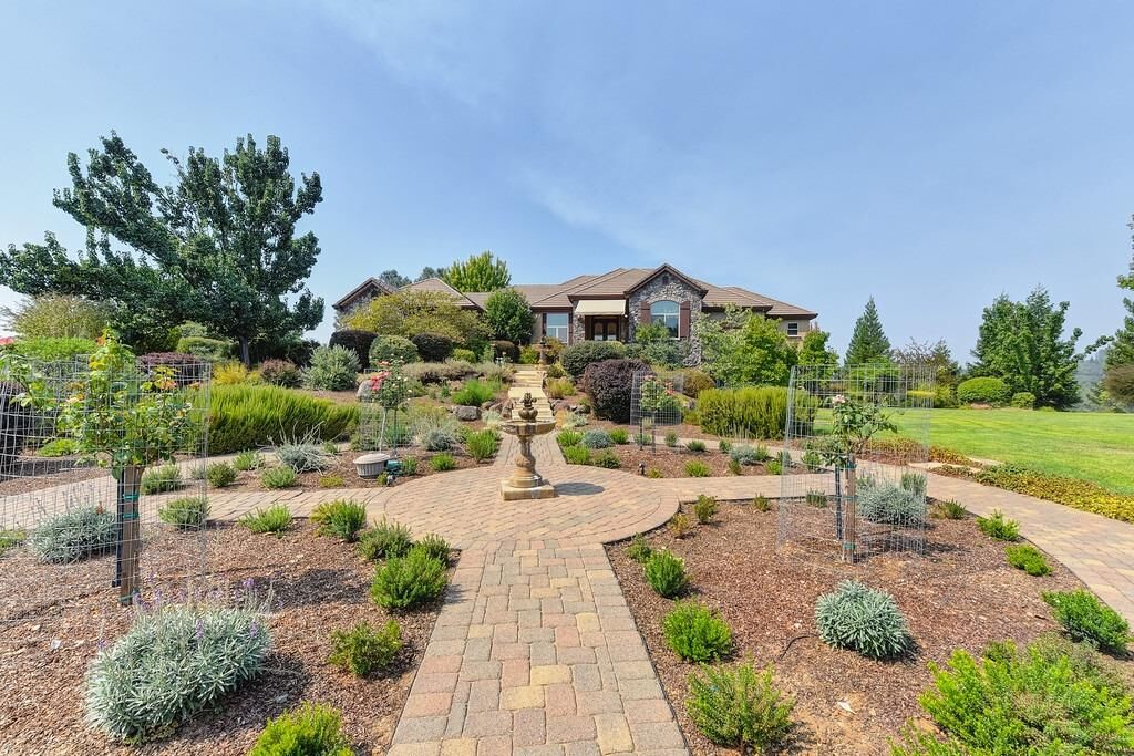 Property Photo: 11090 Gray Pine Way CA 95603