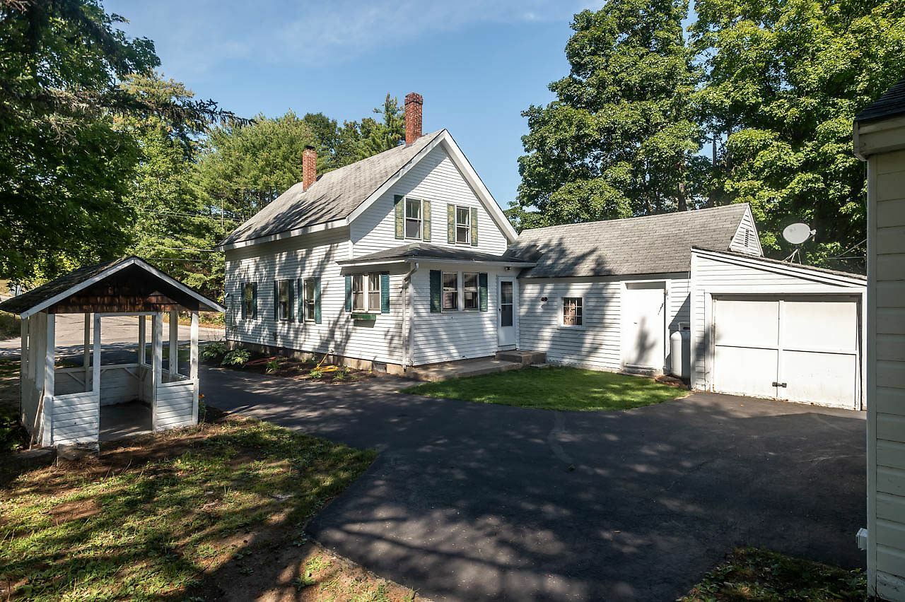 Property Photo:  61 Elm Street  NH 03835 