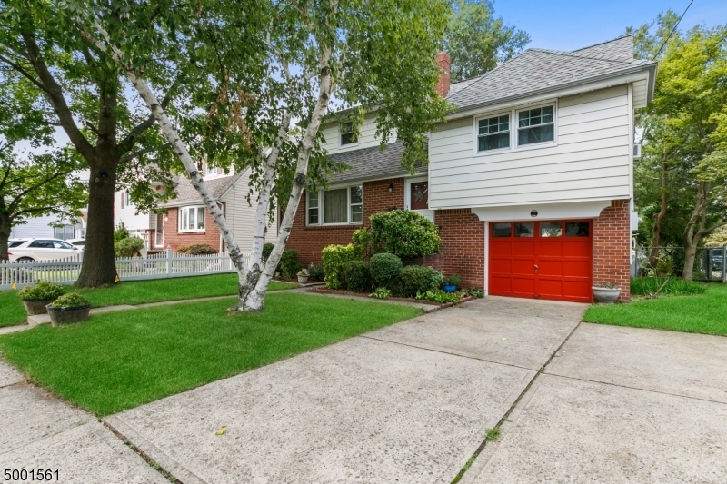 Property Photo:  72 Gordon St  NJ 07660 