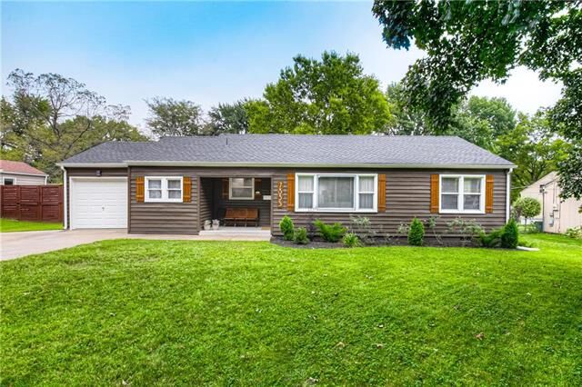 Property Photo:  7335 W Santa Fe Drive  KS 66204 