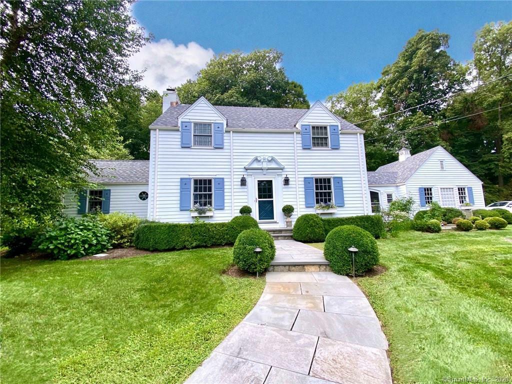 Property Photo:  25 Sport Hill Parkway  CT 06612 