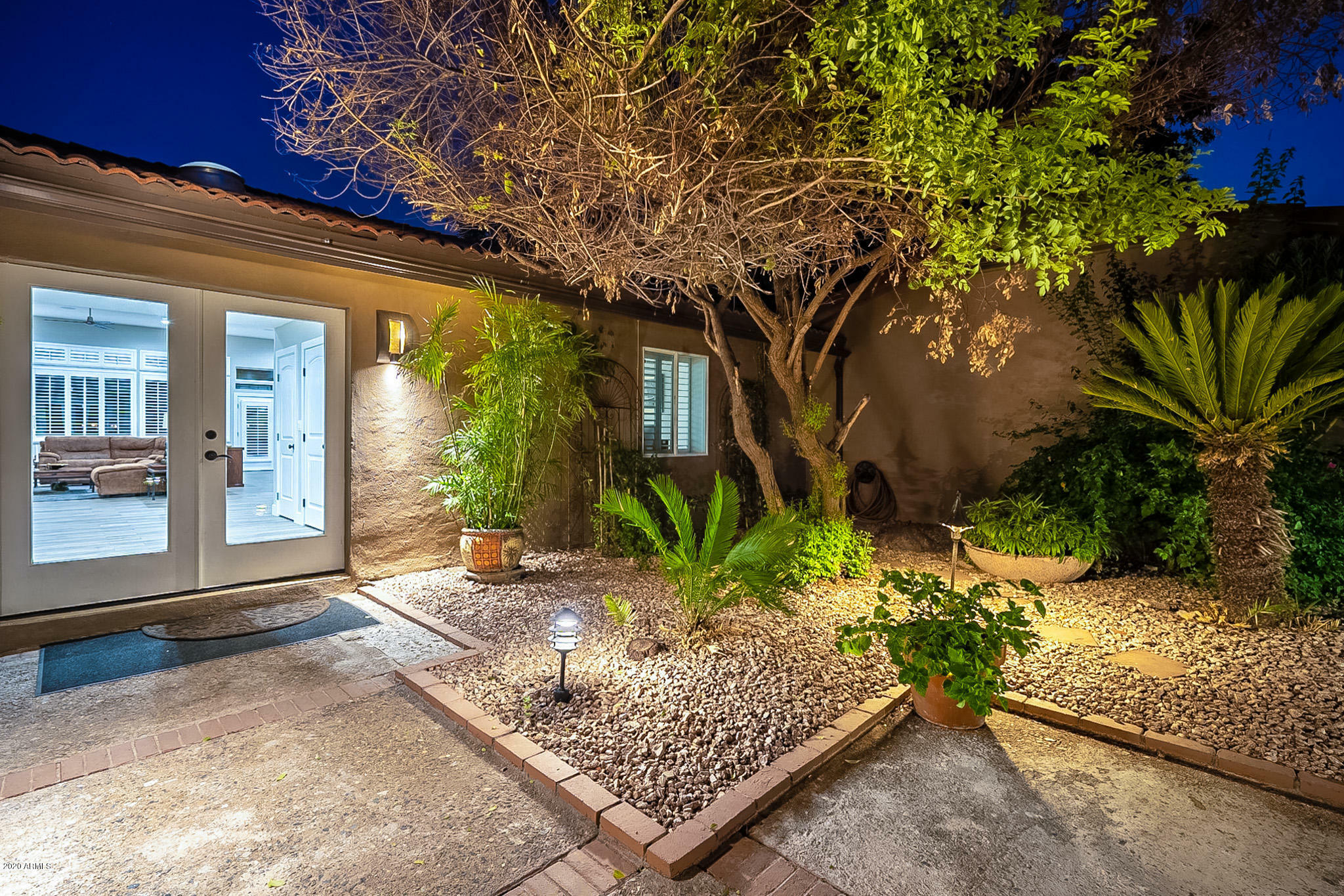 Property Photo:  13821 N Coral Gables Drive  AZ 85023 